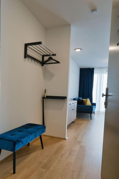 Modern Apartment Near Stadtpark Vienna Exterior photo